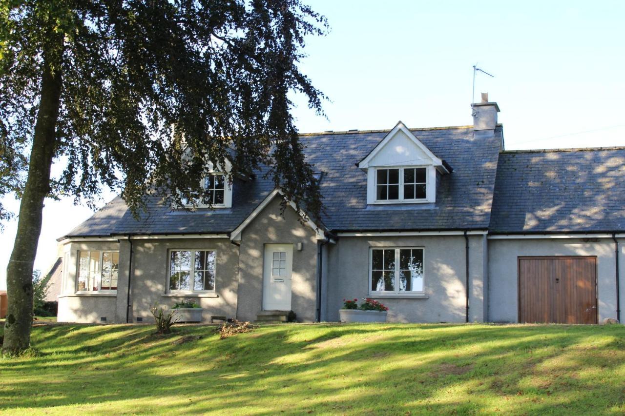 Roualeyn Villa Huntly Exteriör bild
